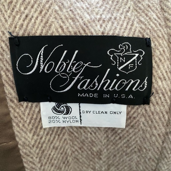 Wool Jacket - Picture 4 of 4